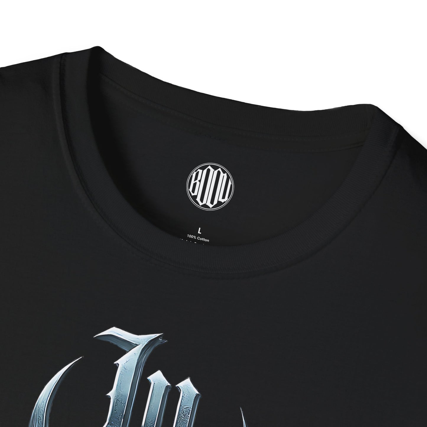 In Darkness We Rise - Blackletter CrestT-Shirt